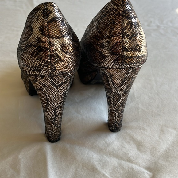 Call It Spring Python Print Women’s Size 9 Four Inch Heels- Great Used Condition - Picture 3 of 6
